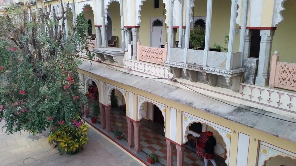 Bassi Fort Palace Chittorgarh Exteriör bild